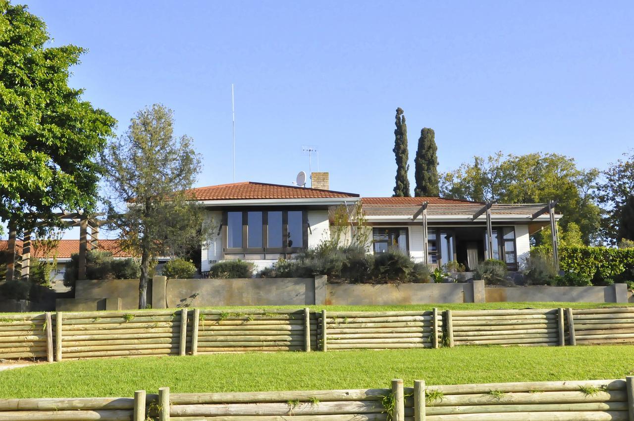 Slaley Country House Стеленбош Екстериор снимка
